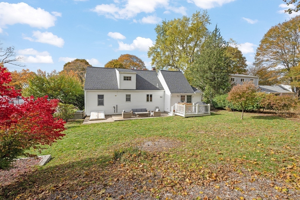 18 Laurel Road Norwood, MA 02062 - Photo 29 of 41 Gallery Image 29