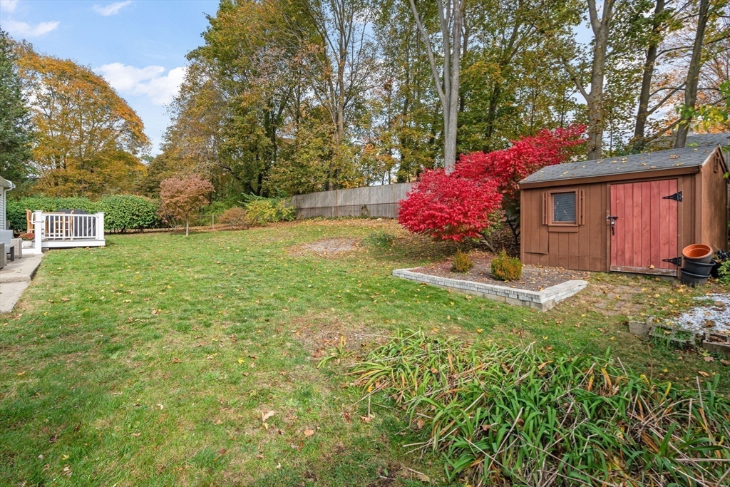 18 Laurel Road Norwood, MA 02062 - Photo 30 of 41 Gallery Image 30