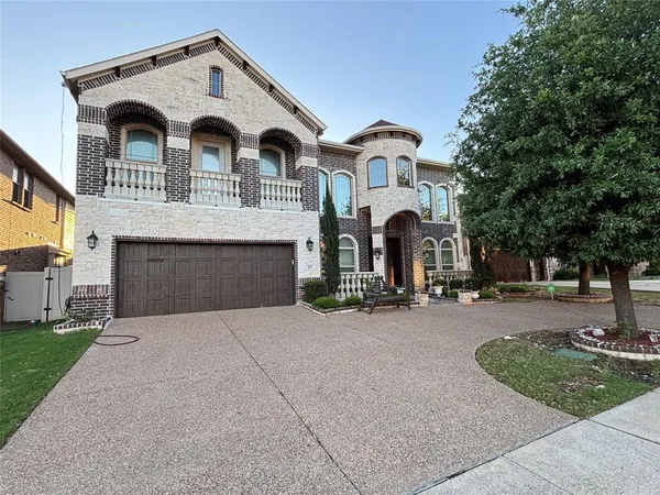 $4,800 | 2807 Borama Drive, Irving, TX 75062