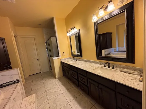 $4,800 | 2807 Borama Drive, Irving, TX 75062