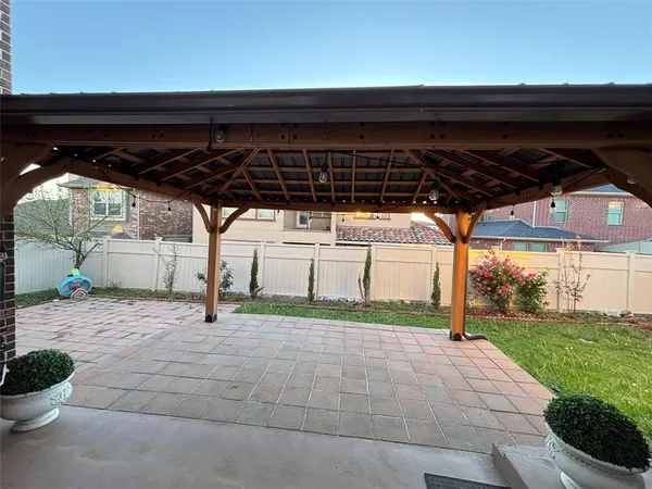 $4,600 | 2807 Borama Drive, Irving, TX 75062