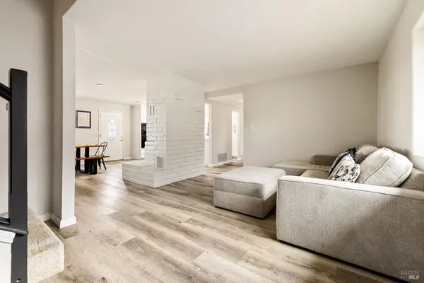 $1,595,000 | 7413 English Hills Road, Vacaville, CA 95688