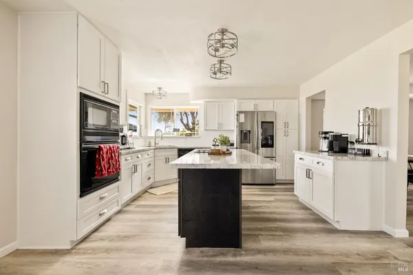 $1,595,000 | 7413 English Hills Road, Vacaville, CA 95688