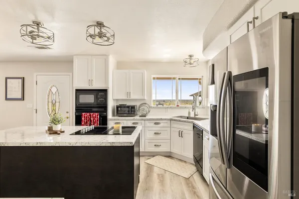 $1,595,000 | 7413 English Hills Road, Vacaville, CA 95688