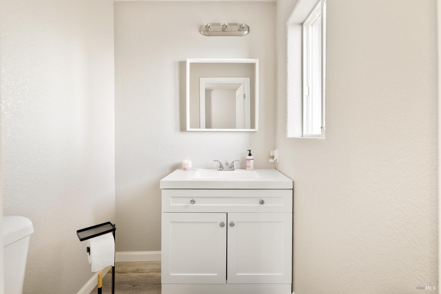 7413 English Hills Road Vacaville, CA 95688 - Photo 38 of 97