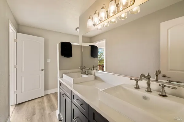 $1,595,000 | 7413 English Hills Road, Vacaville, CA 95688