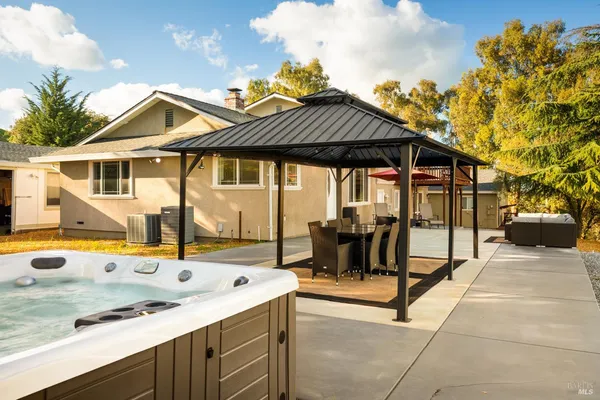 $1,595,000 | 7413 English Hills Road, Vacaville, CA 95688