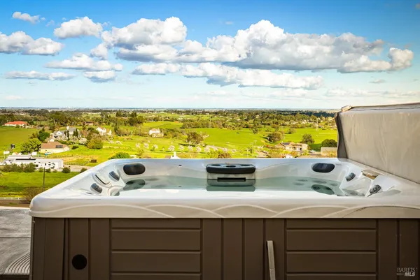 $1,595,000 | 7413 English Hills Road, Vacaville, CA 95688