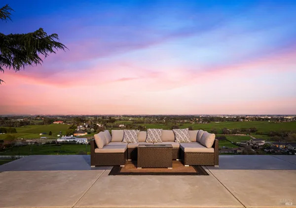 $1,595,000 | 7413 English Hills Road, Vacaville, CA 95688