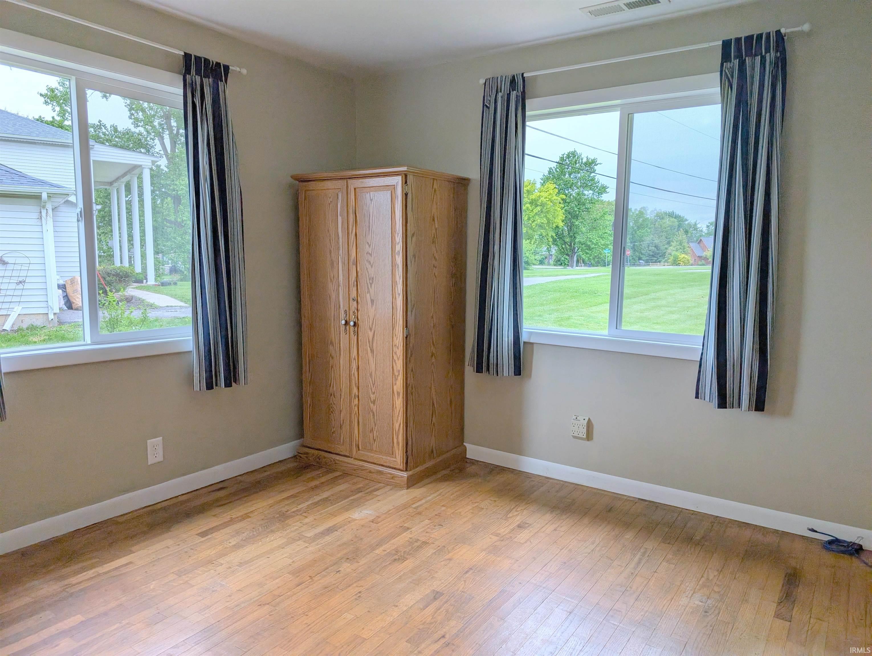 4719 Leesburg Road Fort Wayne, IN 46808 - Photo 17 of 27