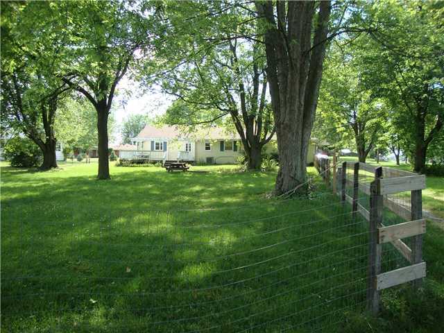 3028 Moore Road Anderson, IN 46011 - Photo 16 of 21 Gallery Image 16
