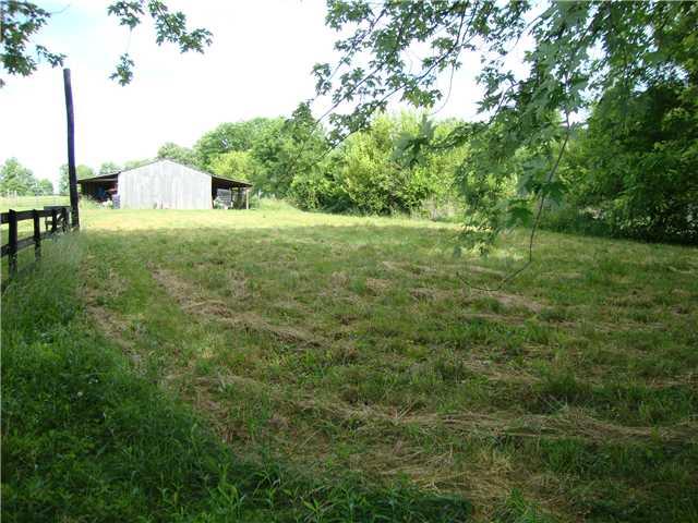 3028 Moore Road Anderson, IN 46011 - Photo 19 of 21 Gallery Image 19
