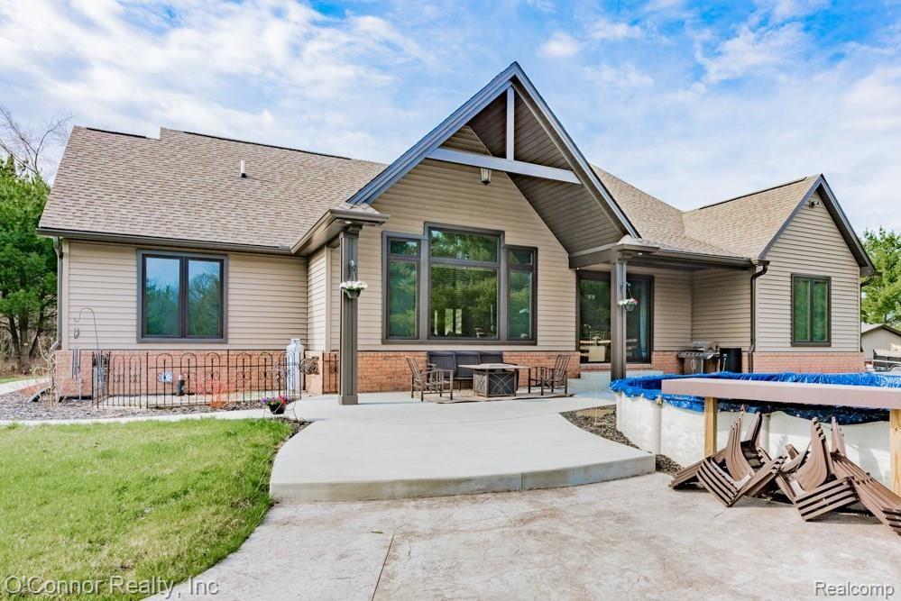 6742 Frith Road St. Clair, MI 48079 - Photo 23 of 28 6742 Frith-Back Patio
