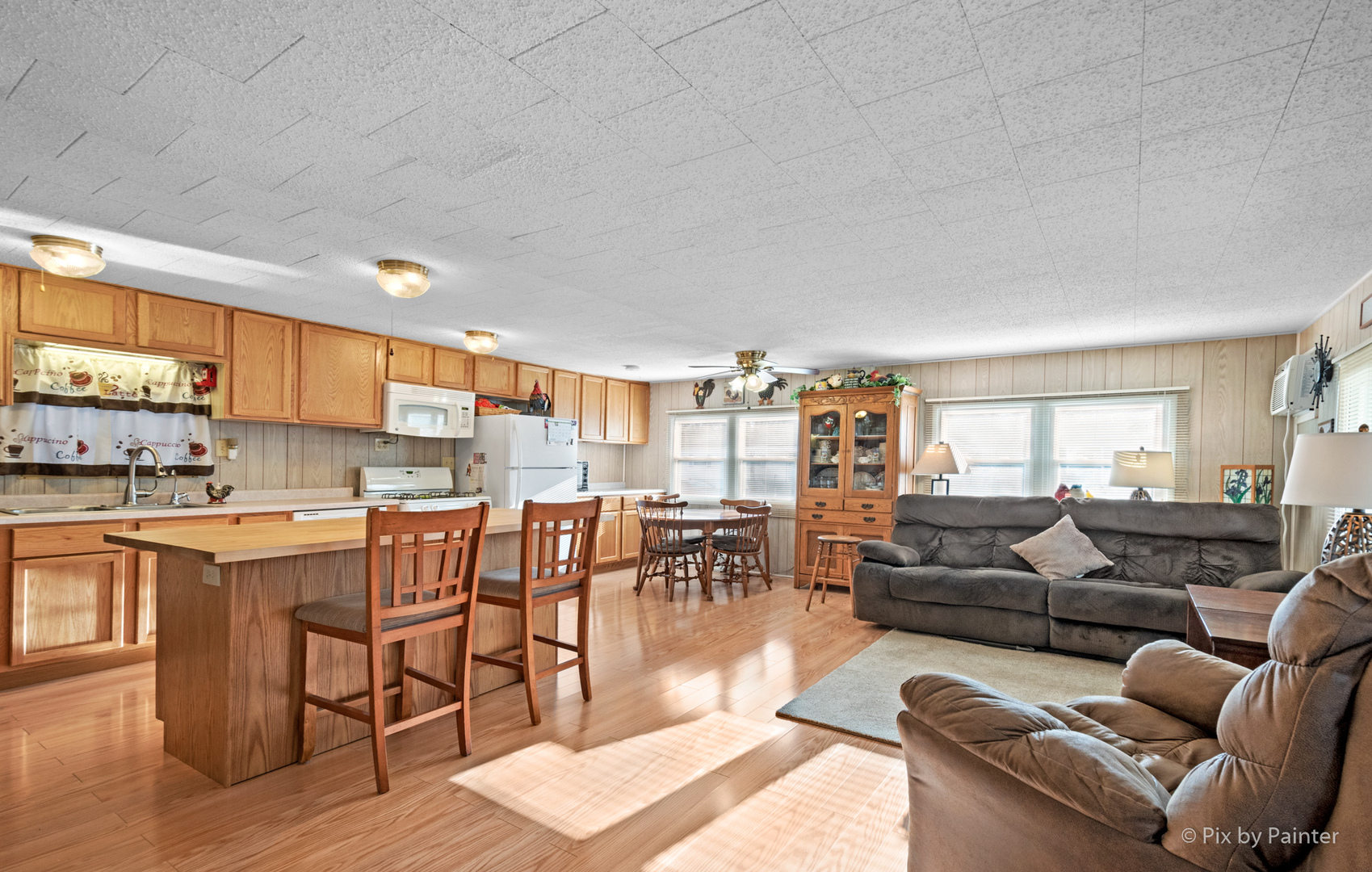 244 Bayview Road Elgin, IL 60123 - Photo 4 of 28