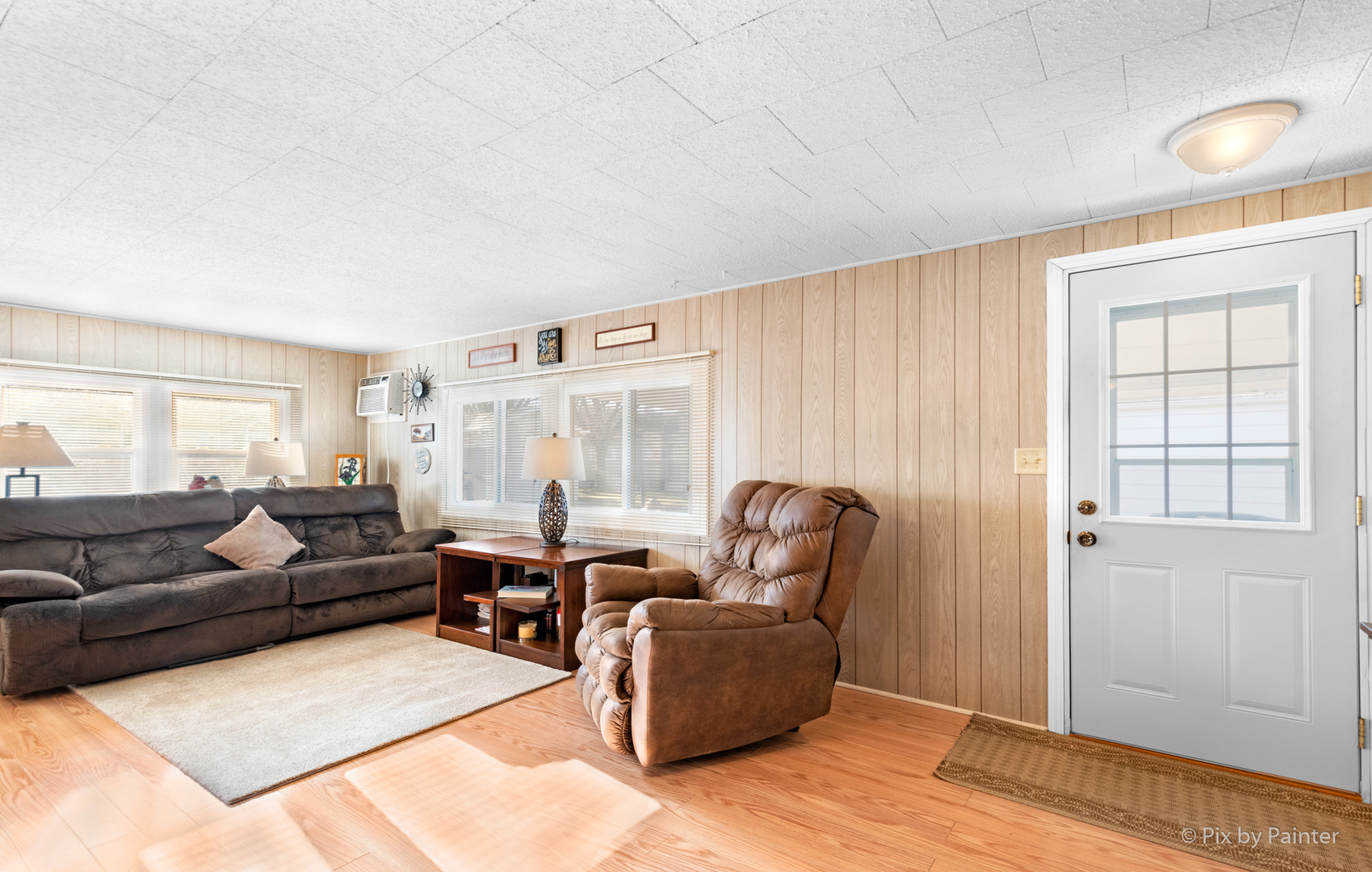 244 Bayview Road Elgin, IL 60123 - Photo 6 of 28