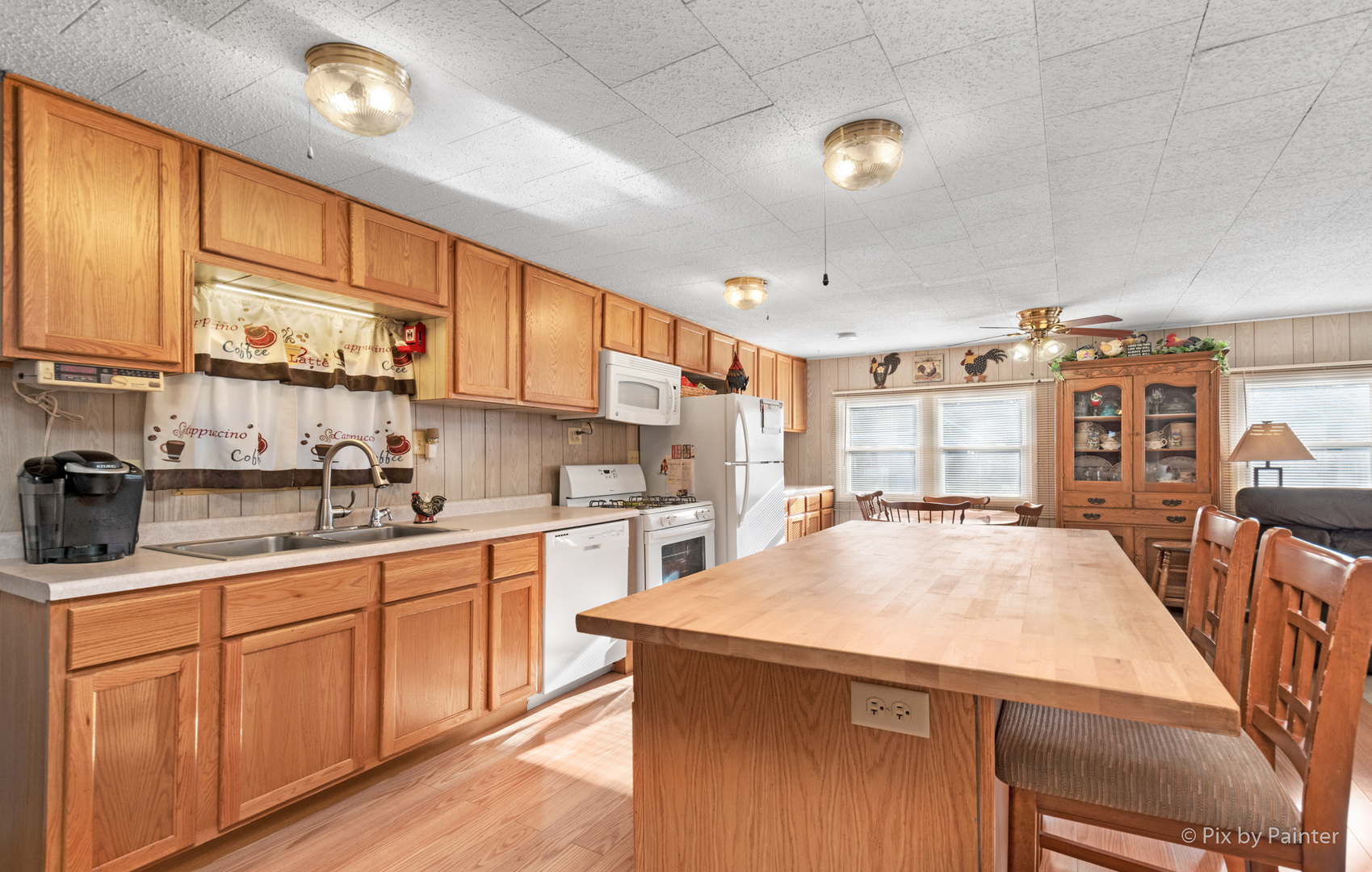 244 Bayview Road Elgin, IL 60123 - Photo 10 of 28