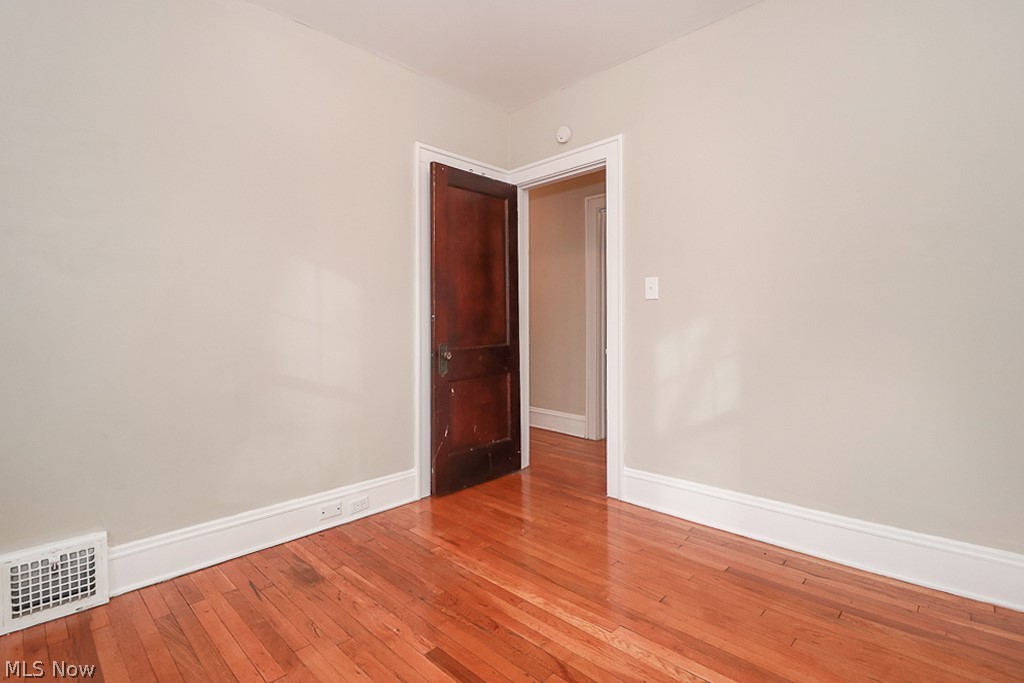 12996 Cedar Road Cleveland Heights, OH 44118 - Photo 18 of 35 Gallery Image 18