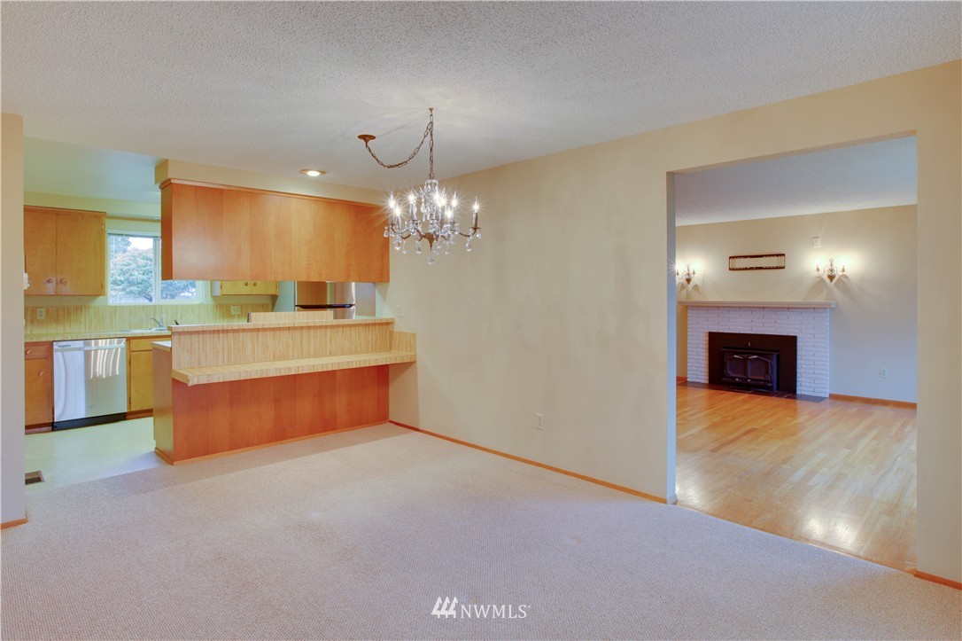 506 South 19th Street Renton, WA 98055 - Photo 9 of 25