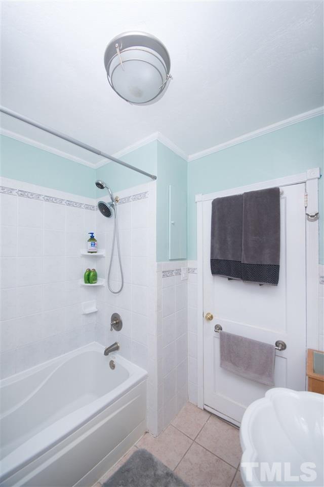 3017 Hope Valley Road Durham, NC 27707 - Photo 7 of 16 Gallery Image 7