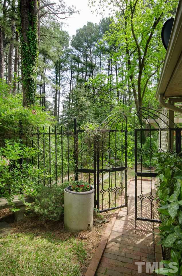 3017 Hope Valley Road Durham, NC 27707 - Photo 9 of 16 Gallery Image 9