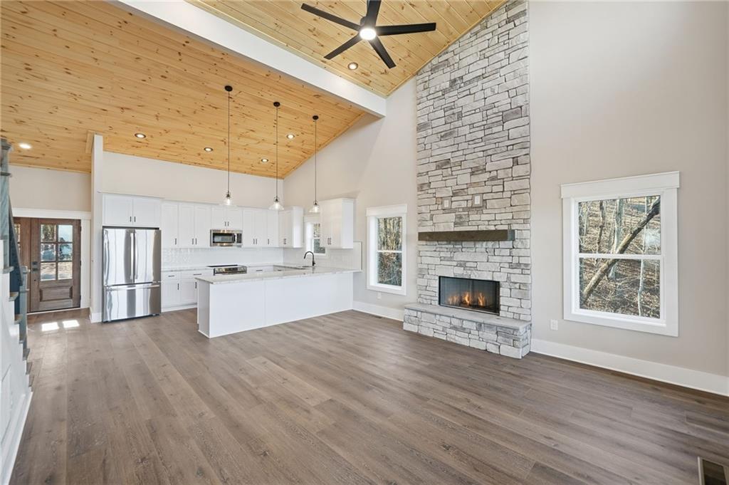 1176 Jewel Court Northeast Ranger, GA 30734 - Photo 4 of 58