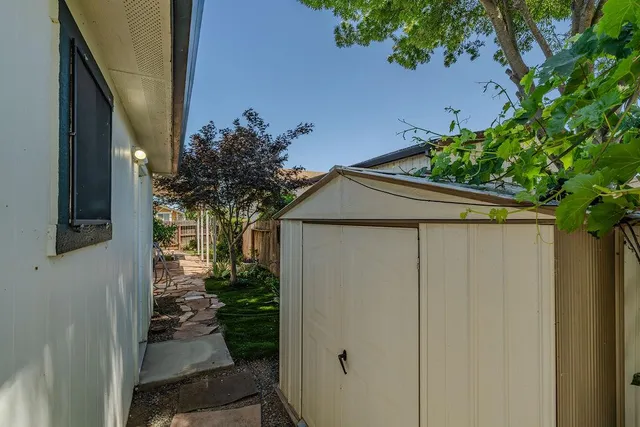 a view of livingroom with furniture and wooden floor