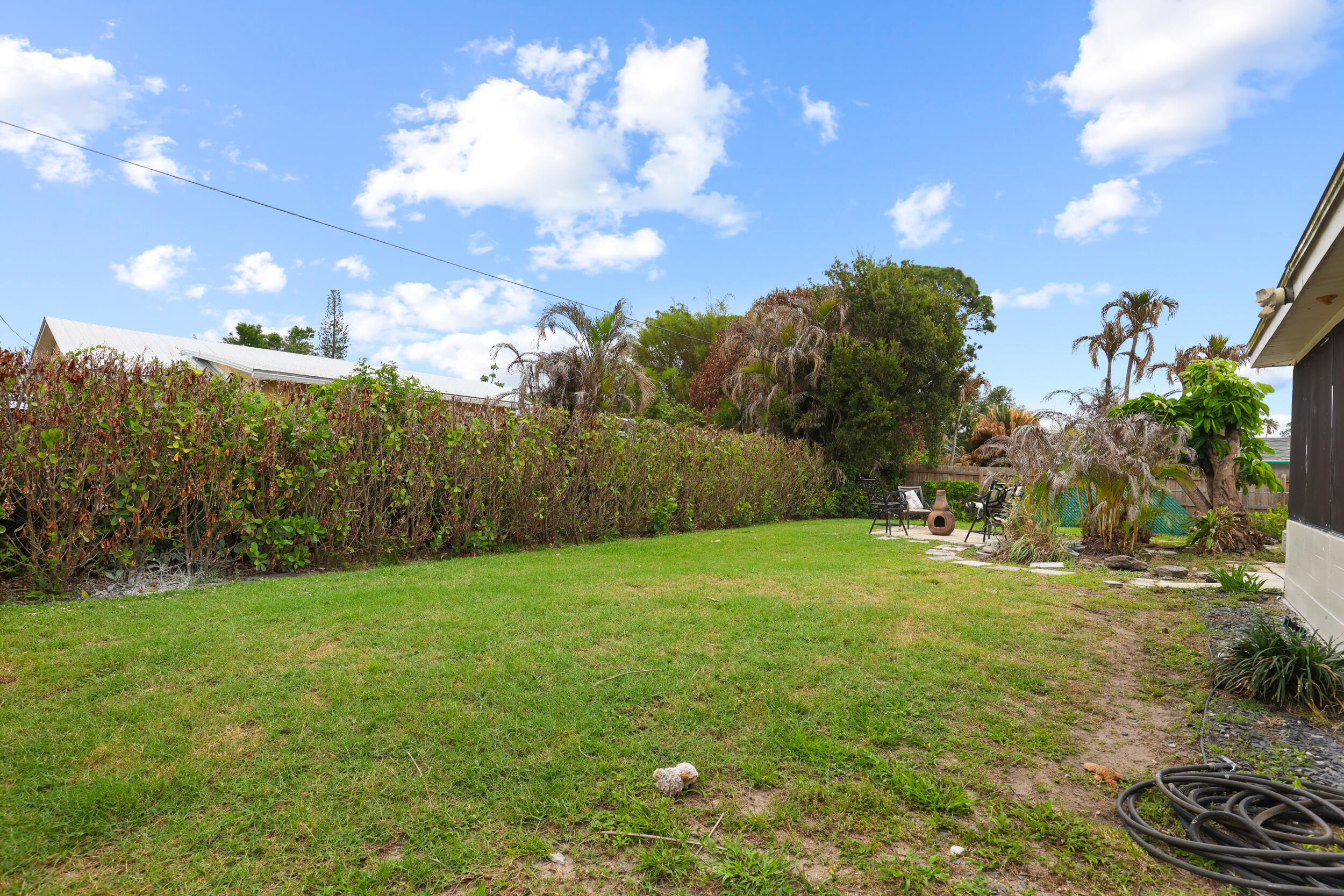 1741 Southeast Jackson Street Stuart, FL 34997 - Photo 30 of 35 51_0o1a5284