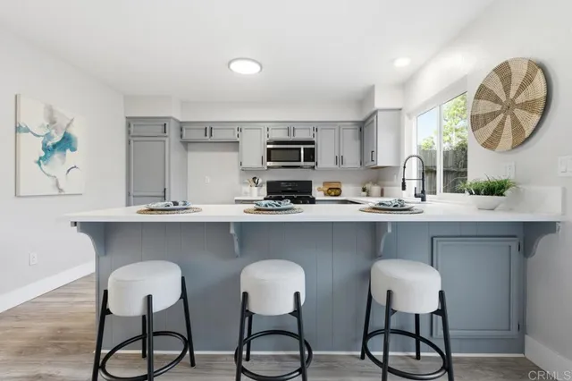 $774,900 | 2705 Via Cardel, Carlsbad, CA 92010