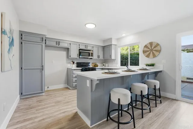 $774,900 | 2705 Via Cardel, Carlsbad, CA 92010