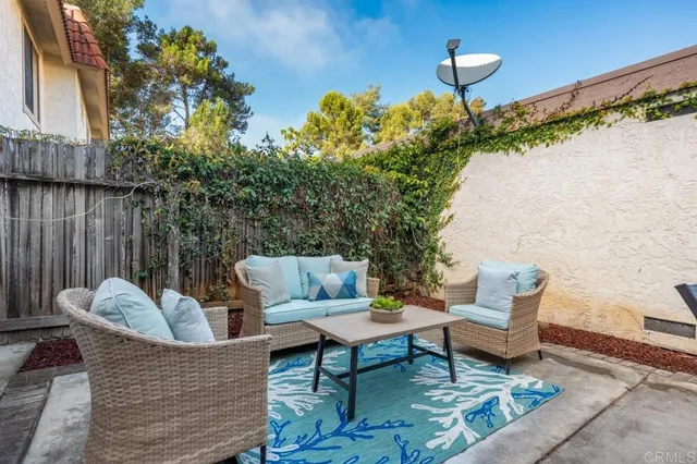 $774,900 | 2705 Via Cardel, Carlsbad, CA 92010