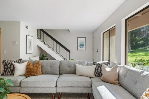 $774,900 | 2705 Via Cardel, Carlsbad, CA 92010