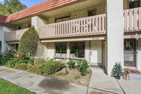 $774,900 | 2705 Via Cardel, Carlsbad, CA 92010