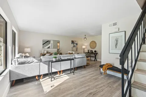 $774,900 | 2705 Via Cardel, Carlsbad, CA 92010