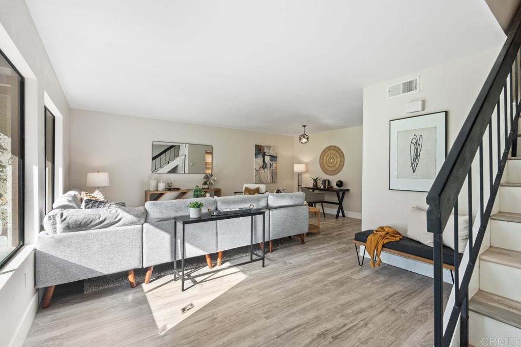 2705 Via Cardel Carlsbad, CA 92010 - Photo 5 of 57