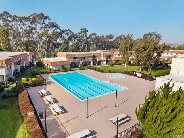 $774,900 | 2705 Via Cardel, Carlsbad, CA 92010