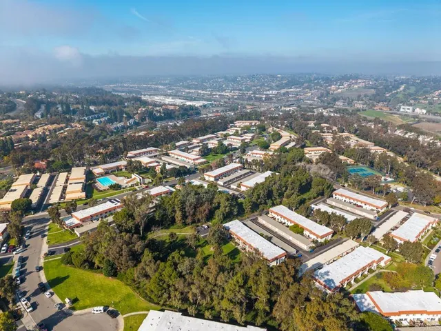 $774,900 | 2705 Via Cardel, Carlsbad, CA 92010