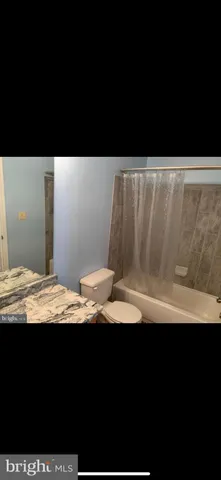 $2,600 | 2564 Logan Wood Drive, Herndon, VA 20171