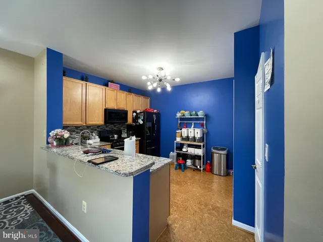 $2,600 | 2564 Logan Wood Drive, Herndon, VA 20171