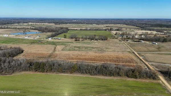 $772,500 | 940 Endris Road, Canton, MS 39046