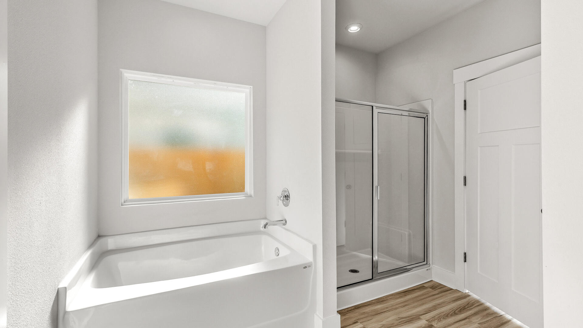 4680 Marine Loop Crestview, FL 32539 - Photo 17 of 34 a bathroom with a bathtub and shower