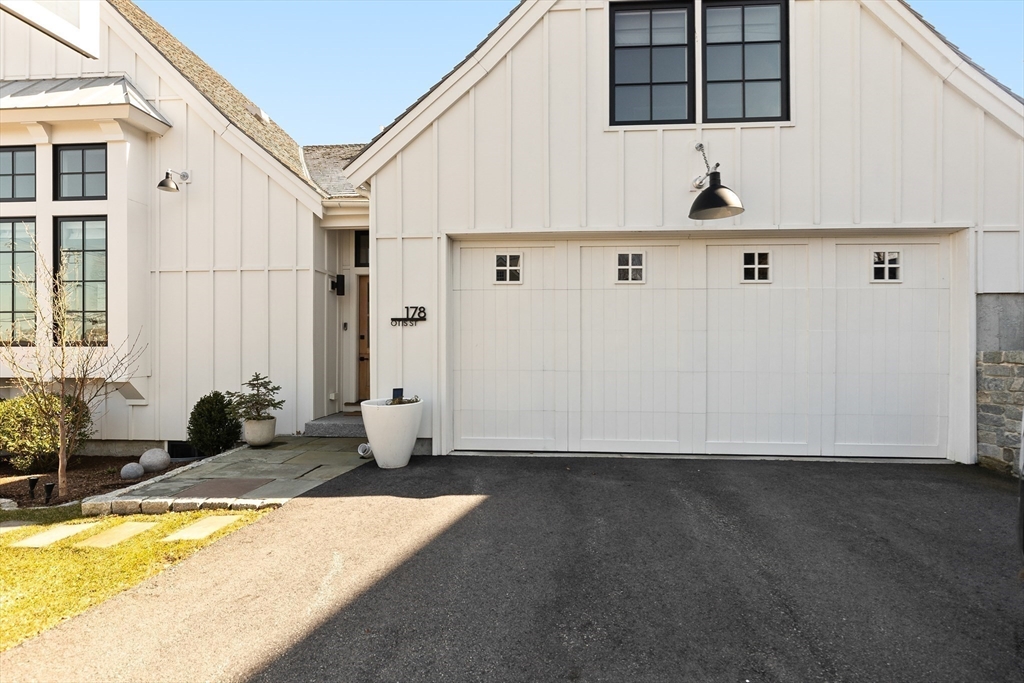 178 Otis Street Hingham, MA 02043 - Photo 41 of 41 a view of a living room