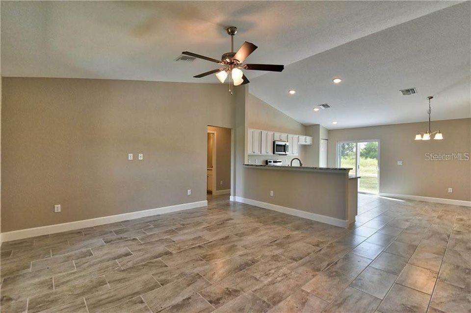 6382 Southwest 143rd Ln Road Ocala, FL 34473 - Photo 4 of 5 Gallery Image 4