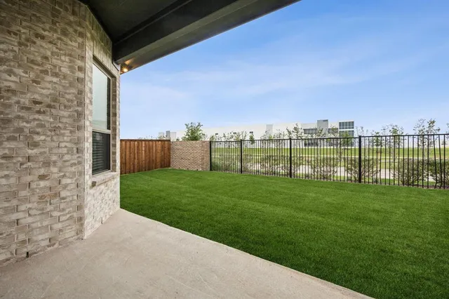 $405,472 | 1372 Chisos Way, Forney, TX 75126
