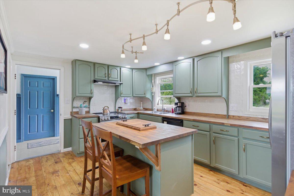 3720 Payne Road Preston, MD 21655 - Photo 7 of 42 06-Kitchen