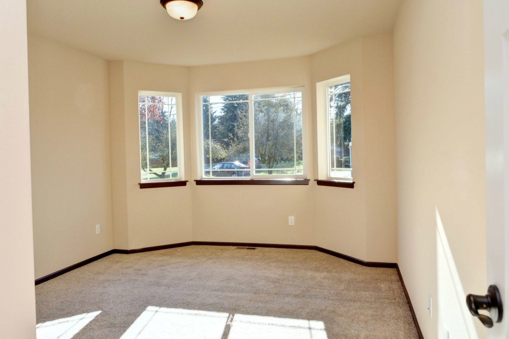 1023 Kentish Road Lynnwood, WA 98036 - Photo 24 of 25