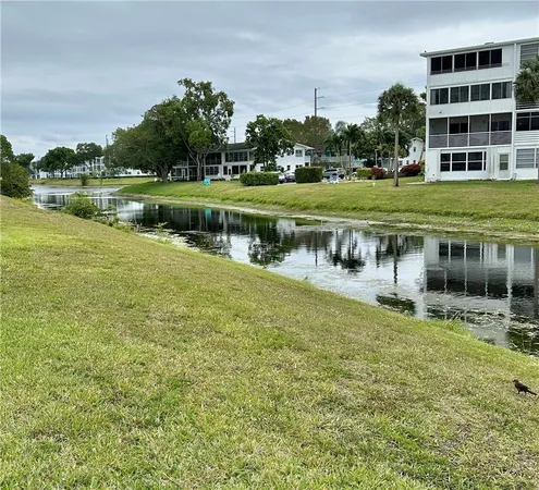 $115,000 | 285 Oakridge Q, Unit 285, Deerfield Beach, FL 33442