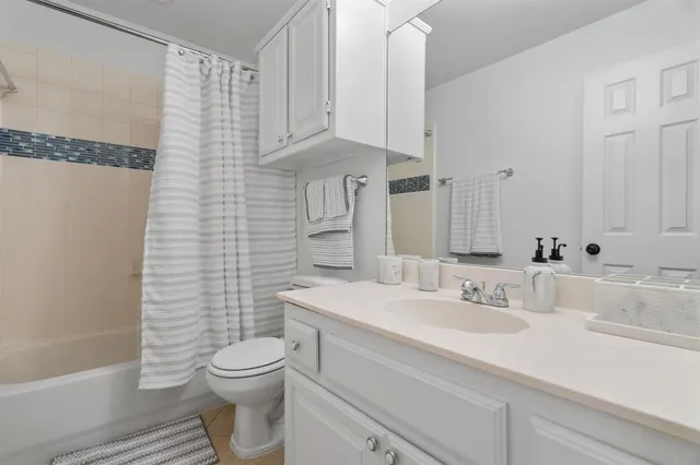 $425,000 | 2145 Chapman Drive, Carrollton, TX 75010