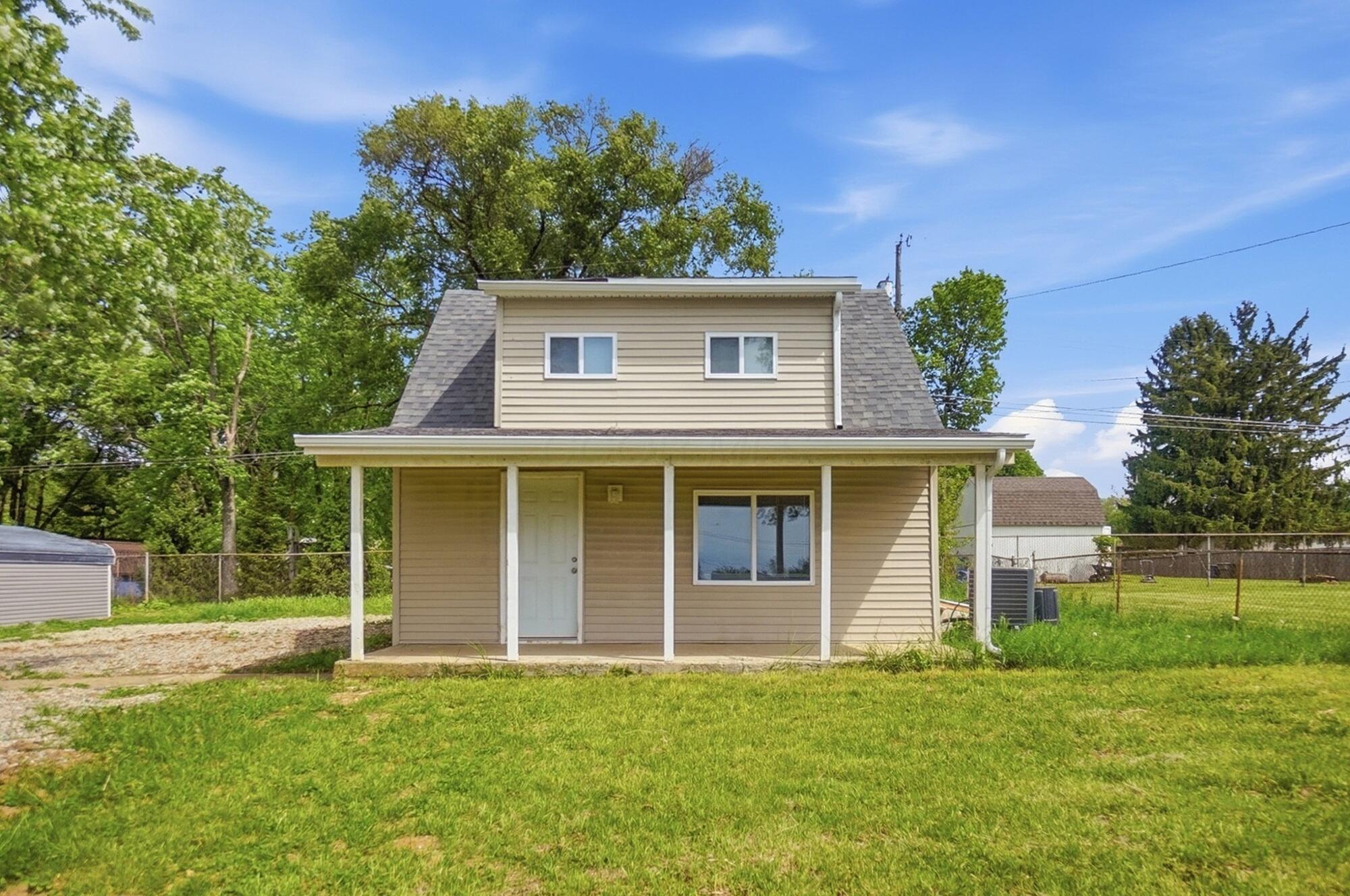 544 Cedarwood Road Columbus, OH 43207 - Photo 1 of 64 001