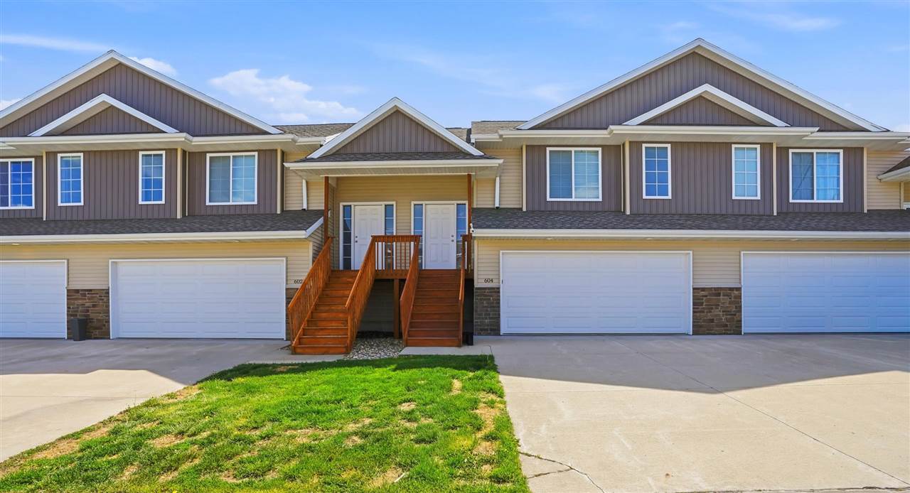 604 Riley Lane West Branch, IA 52358 - Photo 1 of 40 Gallery Image 1