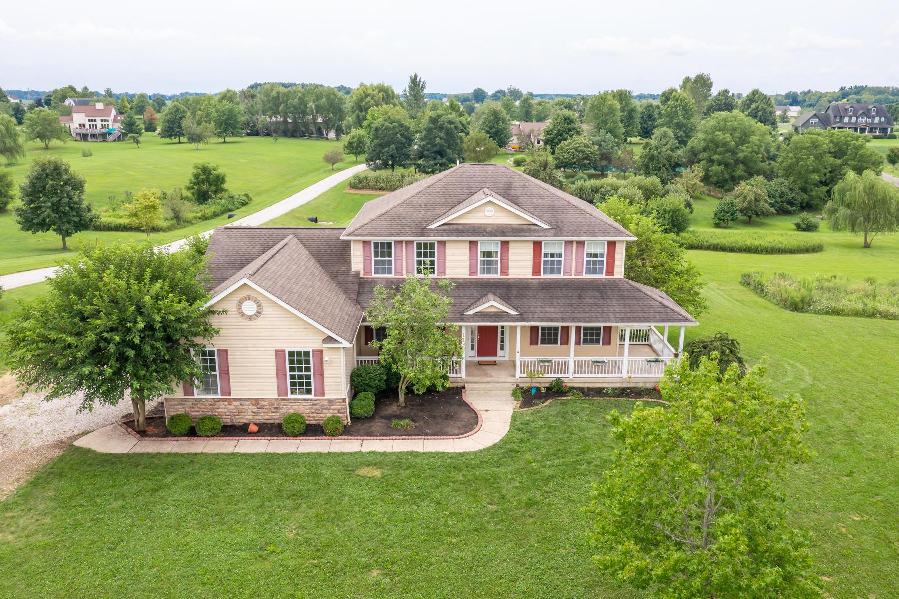 1182 Case Road Delaware, OH 43015 - Photo 4 of 56